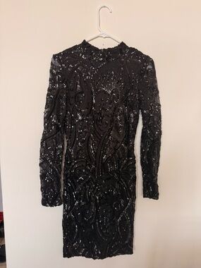 Honey Black Sequin Long-Sleeve Bodycon Dress
